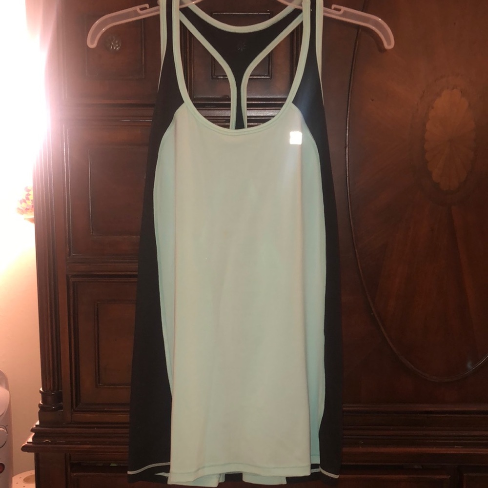 VS tank athletic wear